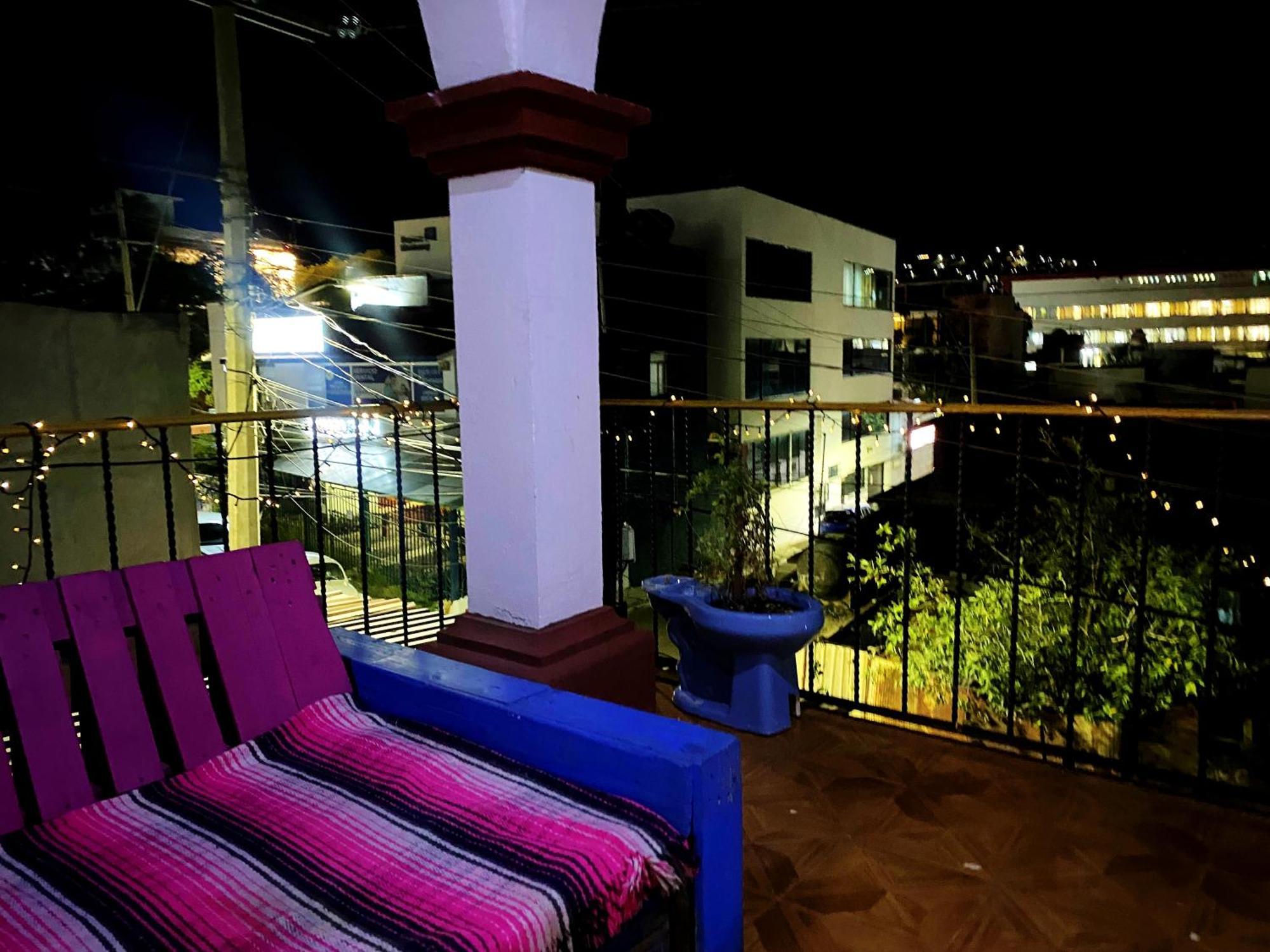 Хостел Casa El Mundo Oaxaca Экстерьер фото