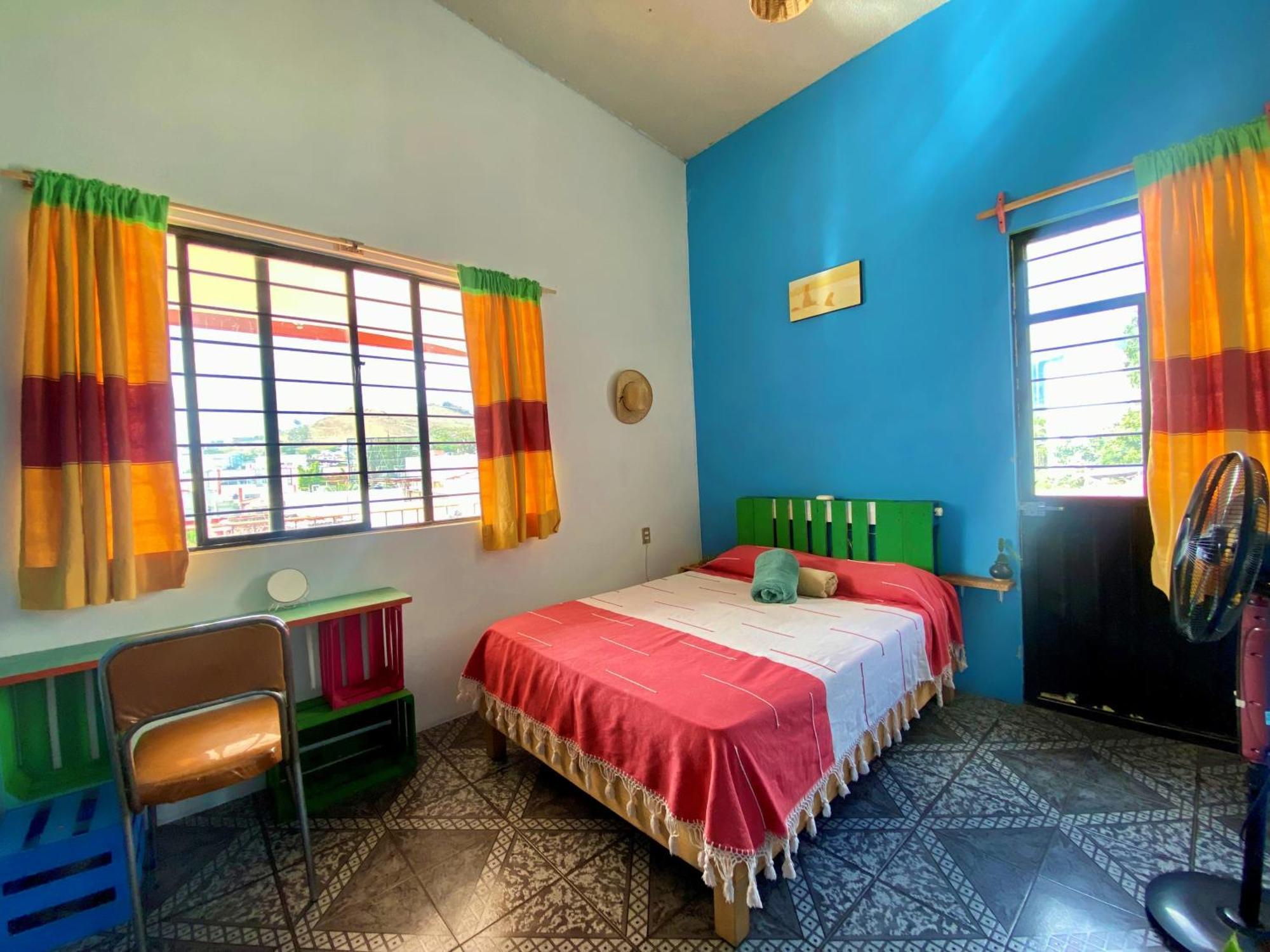 Хостел Casa El Mundo Oaxaca Экстерьер фото